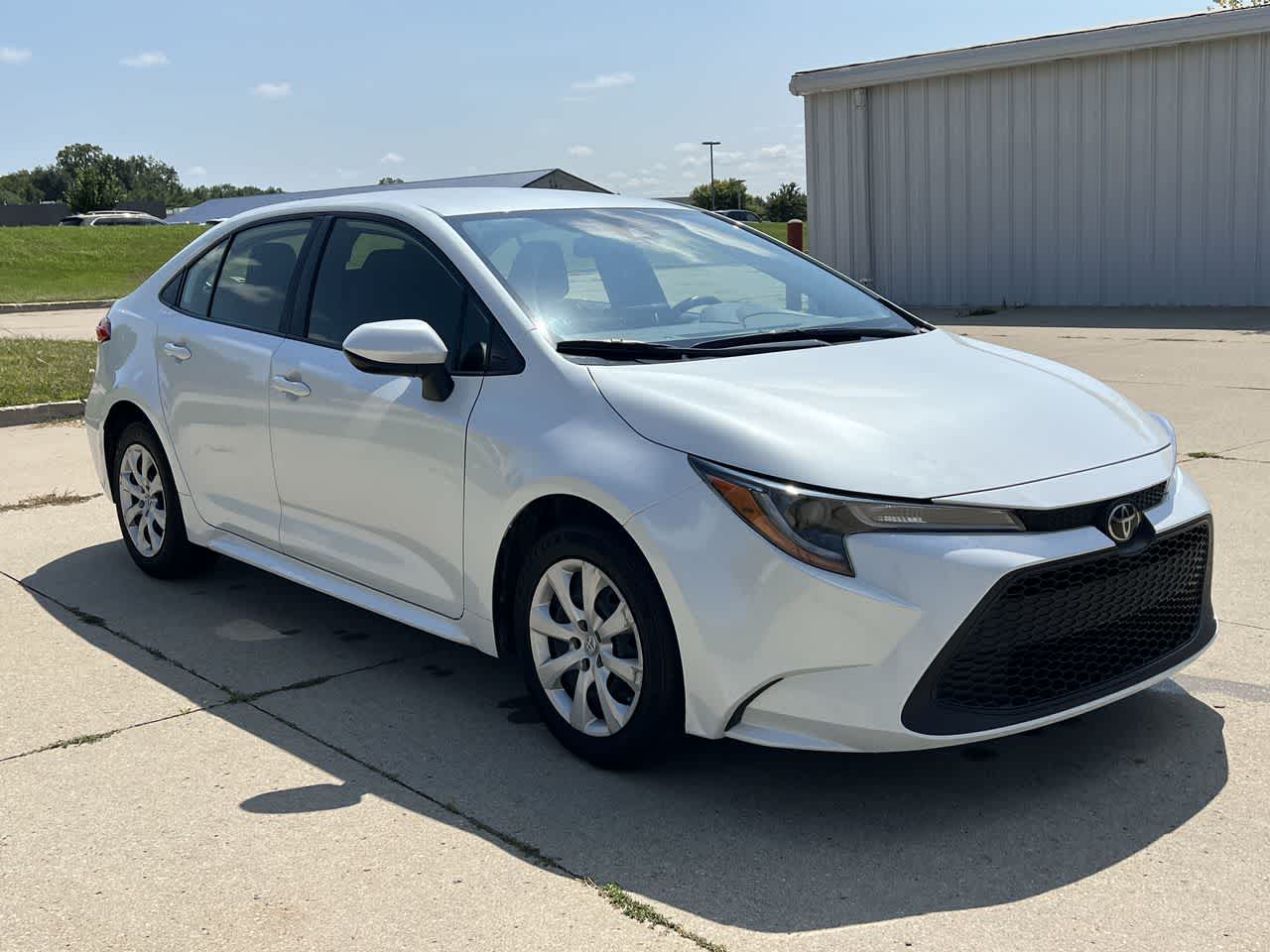 2022 Toyota Corolla LE 8