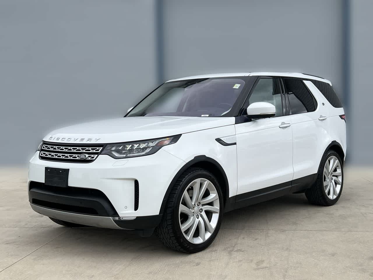 2017 Land Rover Discovery HSE Luxury 1
