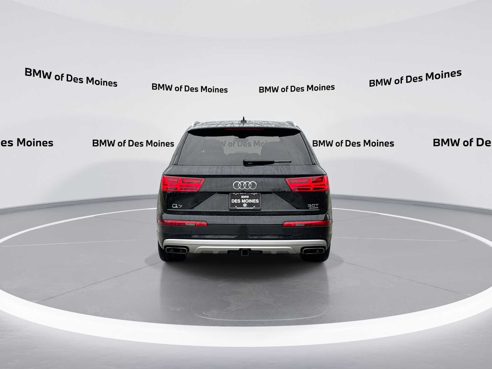 View vehicle photo 7