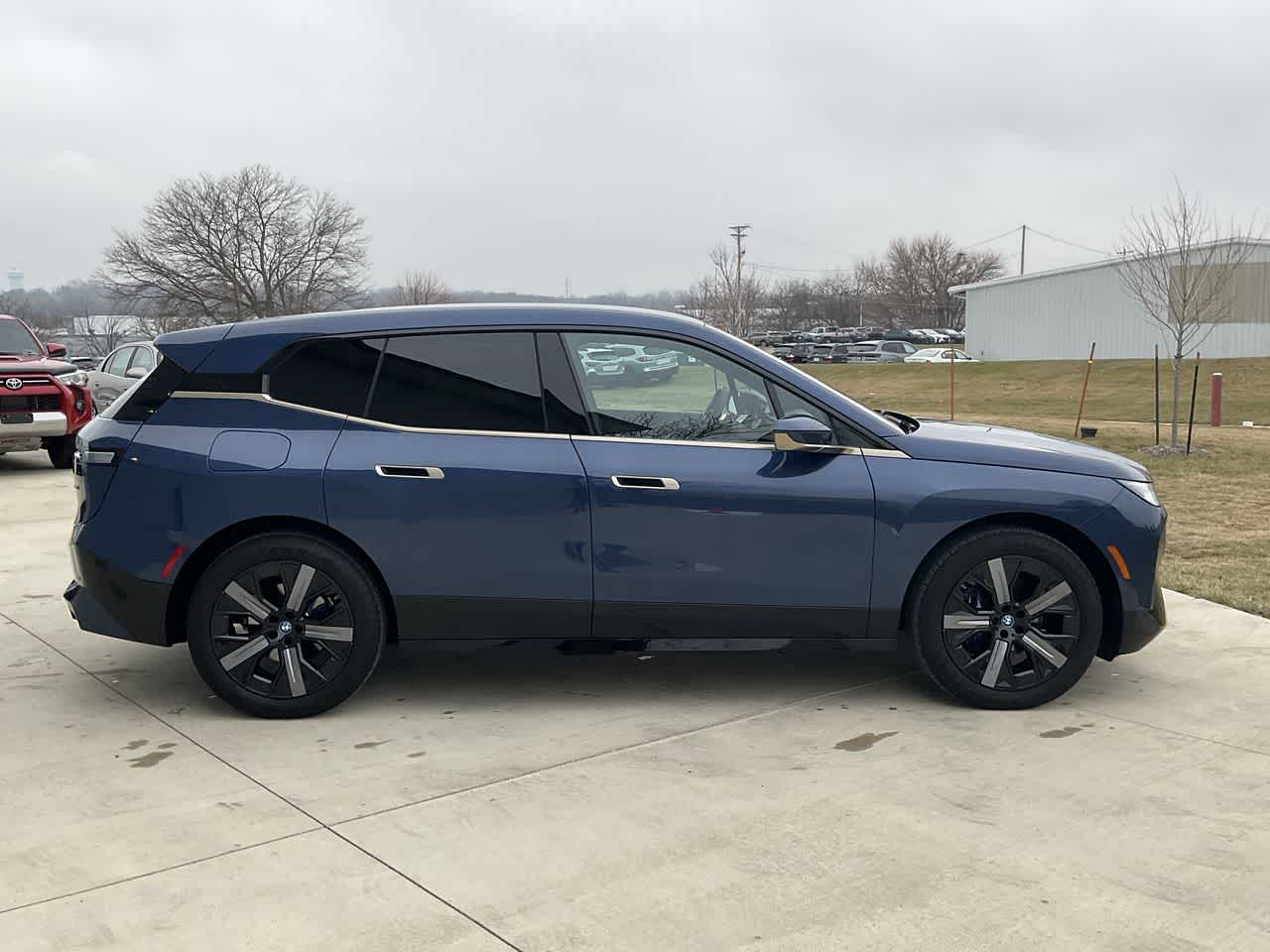 2023 BMW iX xDrive50 7