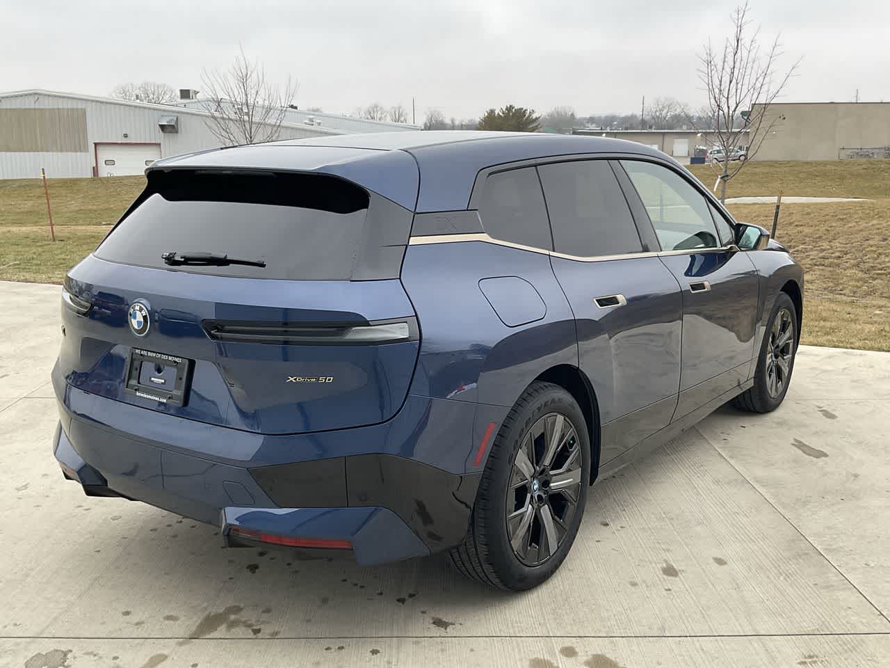 2023 BMW iX xDrive50 6