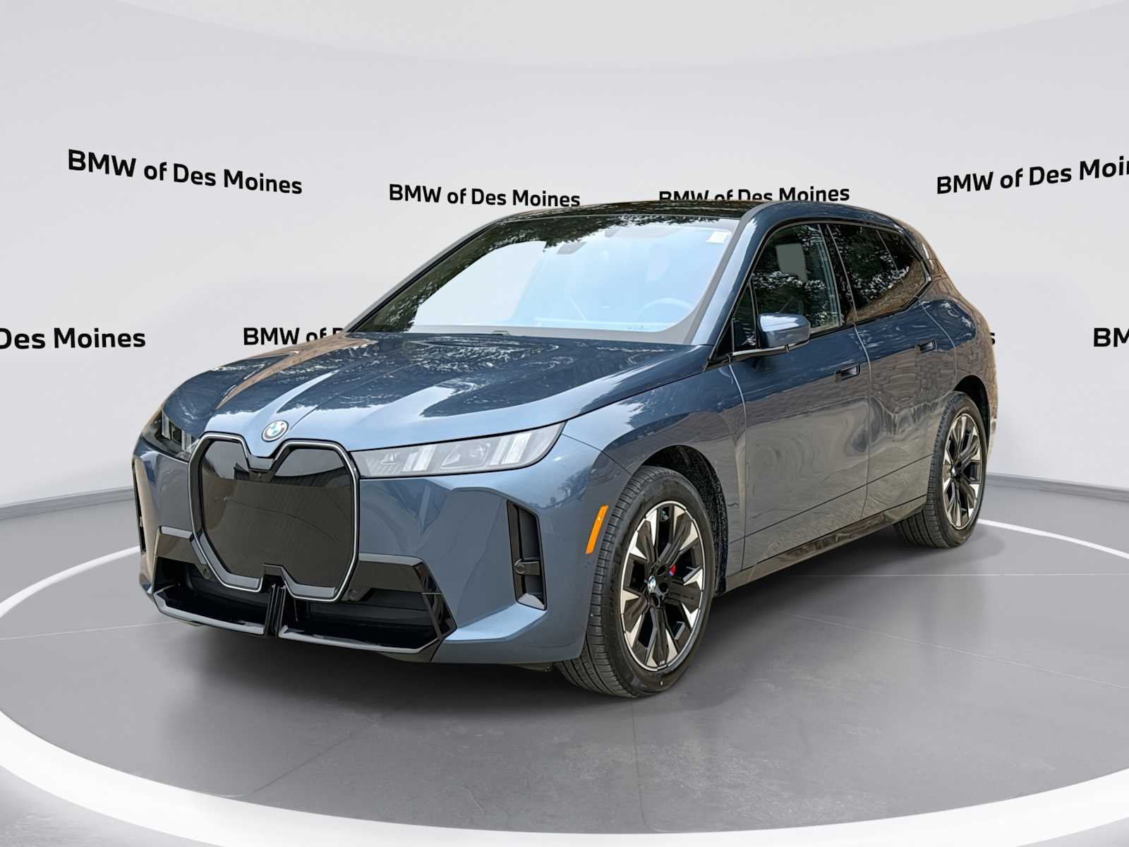 2026 BMW iX xDrive60