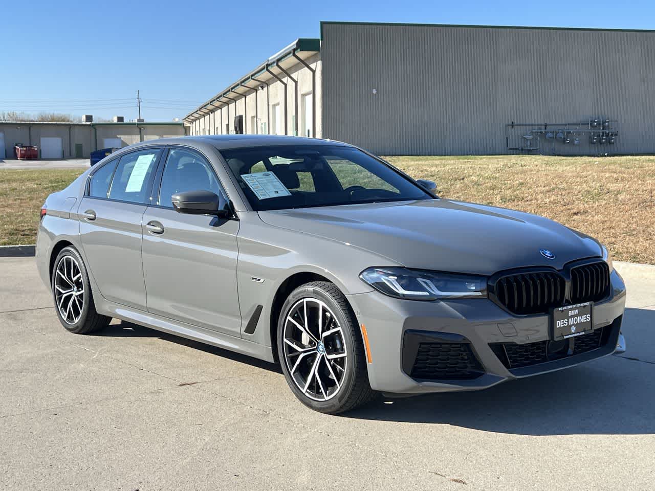 2022 BMW 5 Series 530e xDrive 8