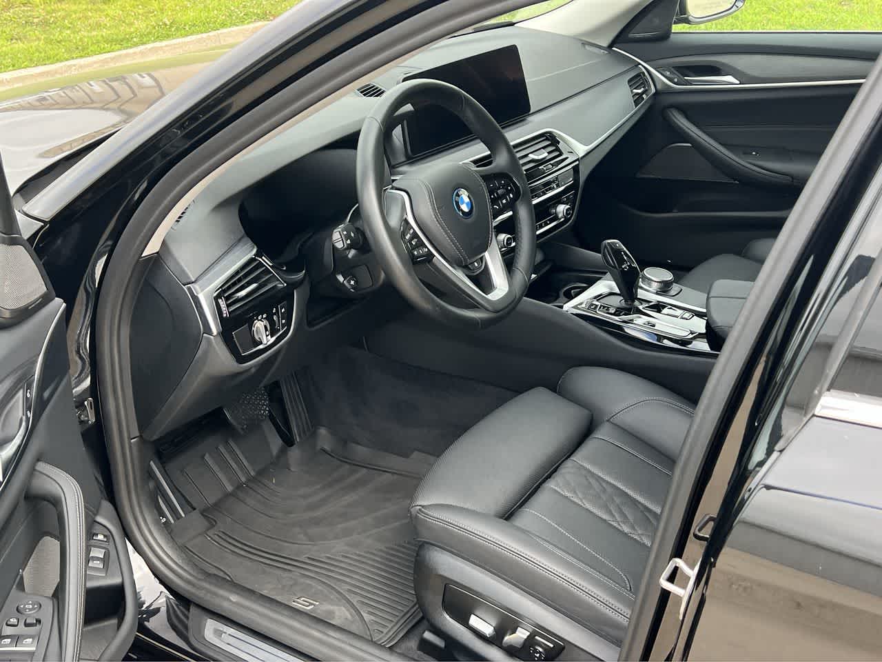 2022 BMW 5 Series 530e xDrive 2