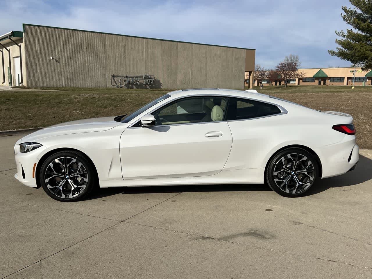 2025 BMW 4 Series 430i xDrive 3