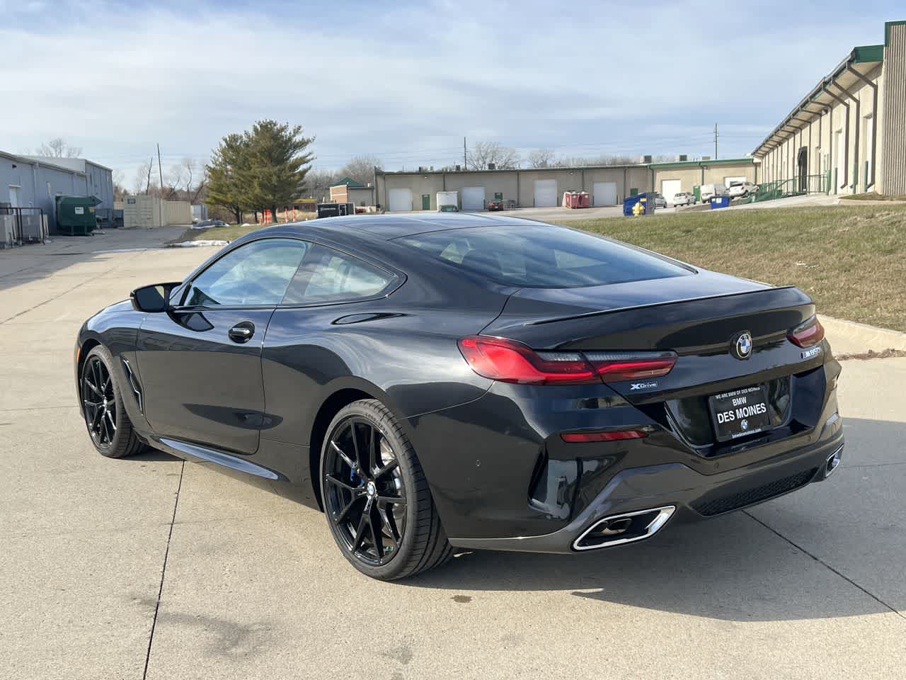 2025 BMW 8 Series M850i xDrive 4