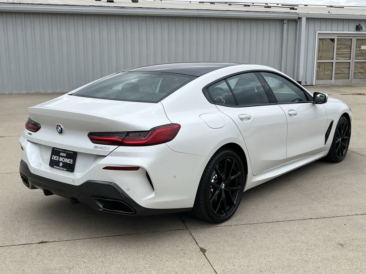 2025 BMW 8 Series 840i 6