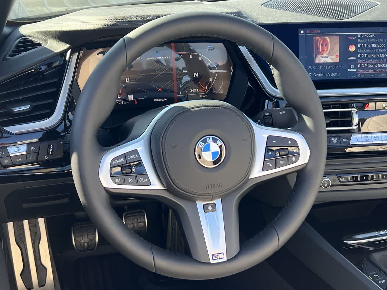 2025 BMW Z4 M40i 21