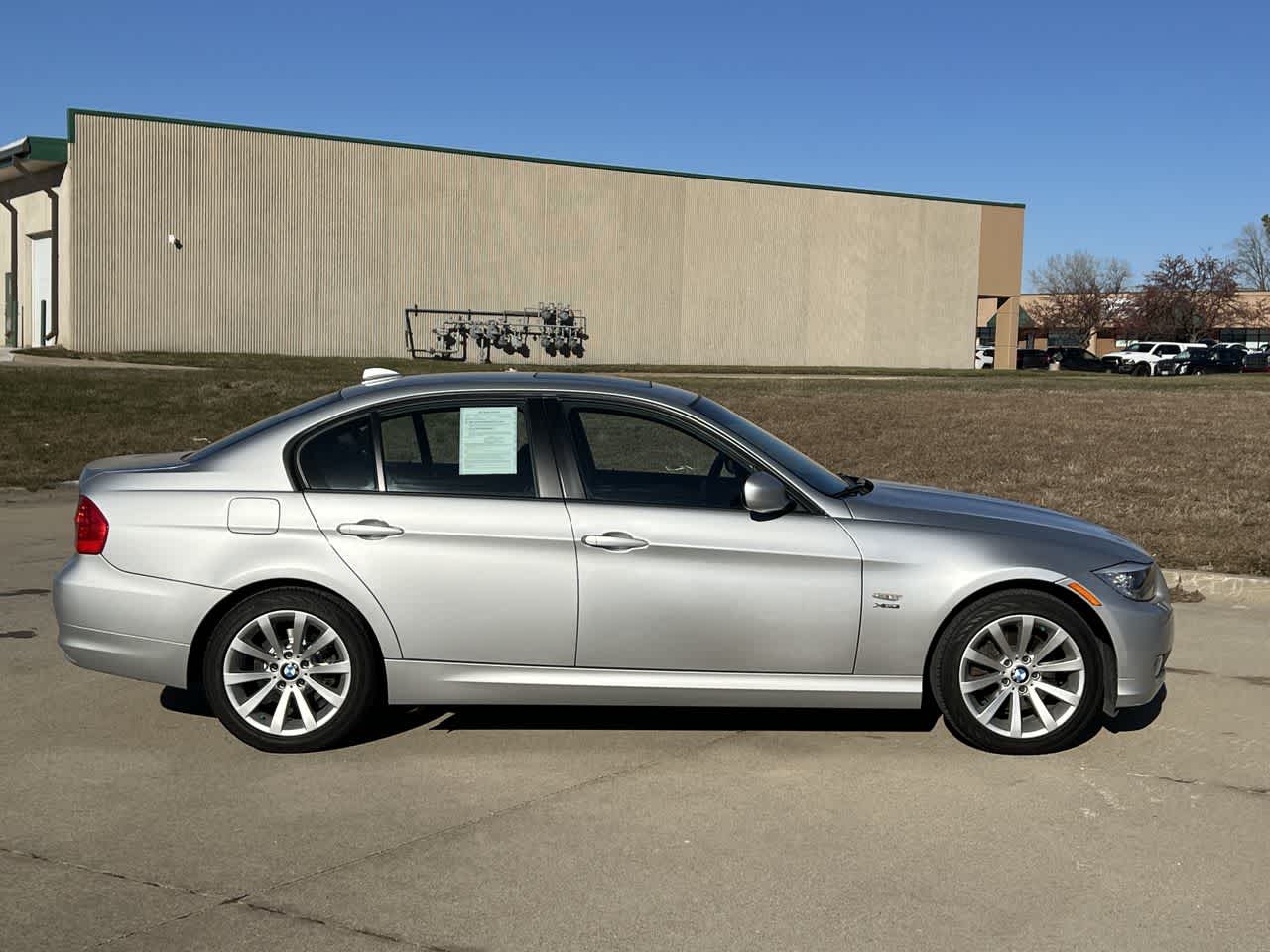 2011 BMW 3 Series 328i xDrive 7