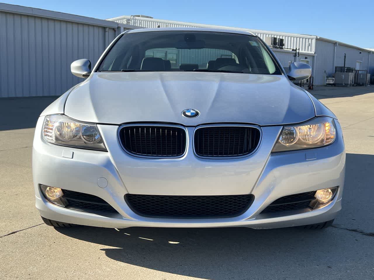 2011 BMW 3 Series 328i xDrive 10