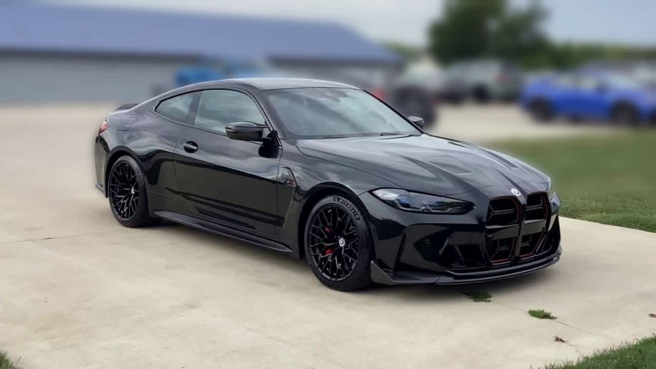 2023 BMW M4 CSL 2