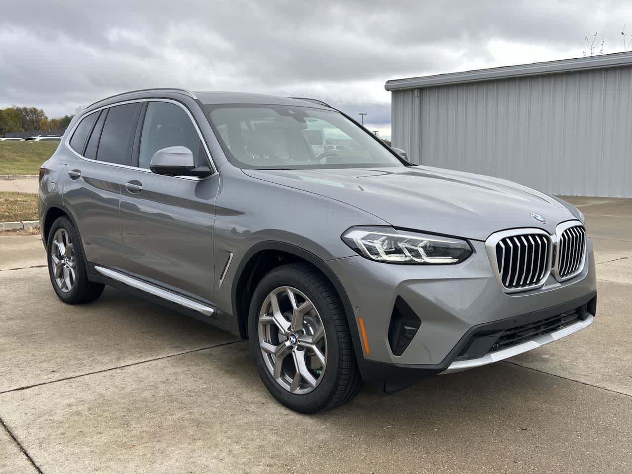 2024 BMW X3 xDrive30i 8