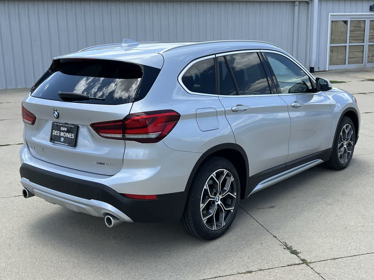 2021 BMW X1 xDrive28i 6