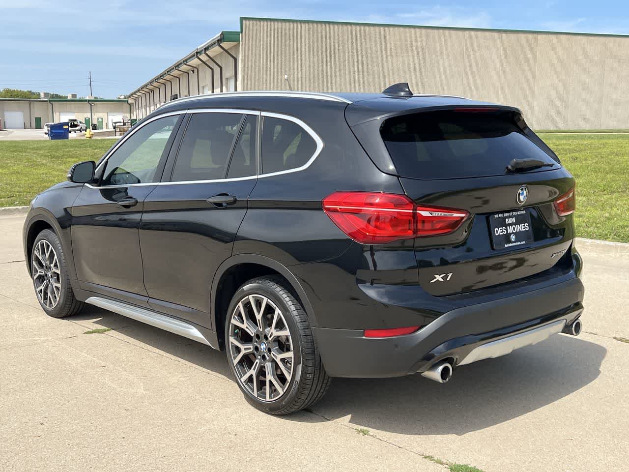 2021 BMW X1 xDrive28i 4