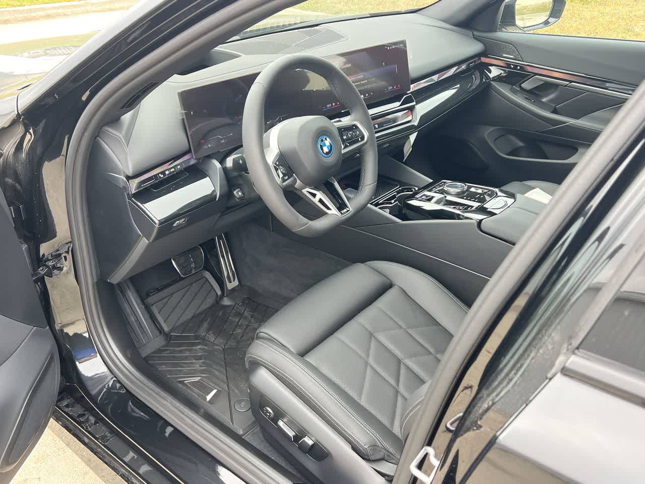 2025 BMW i5 xDrive40 2