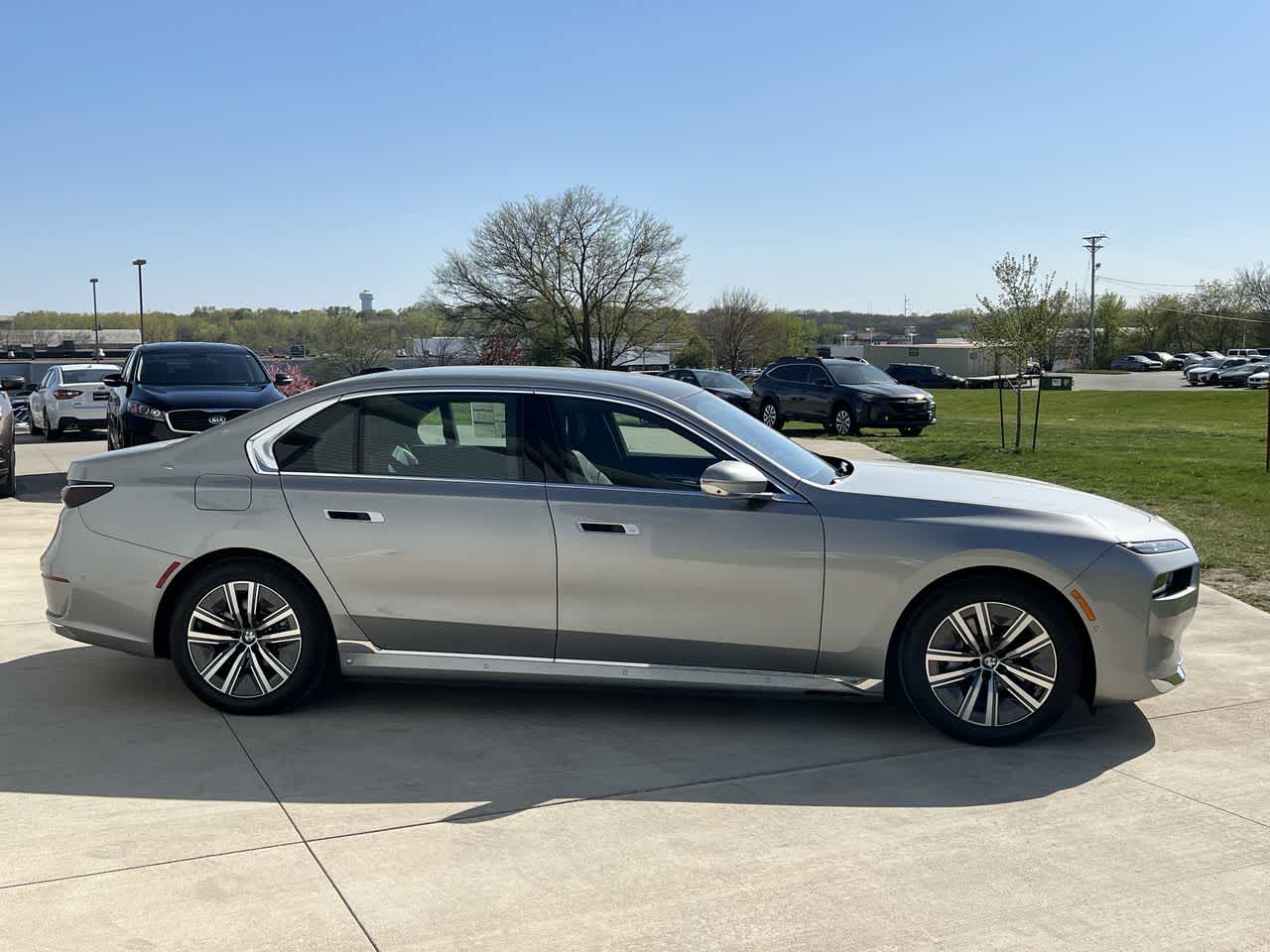 2024 BMW i7 eDrive50 7