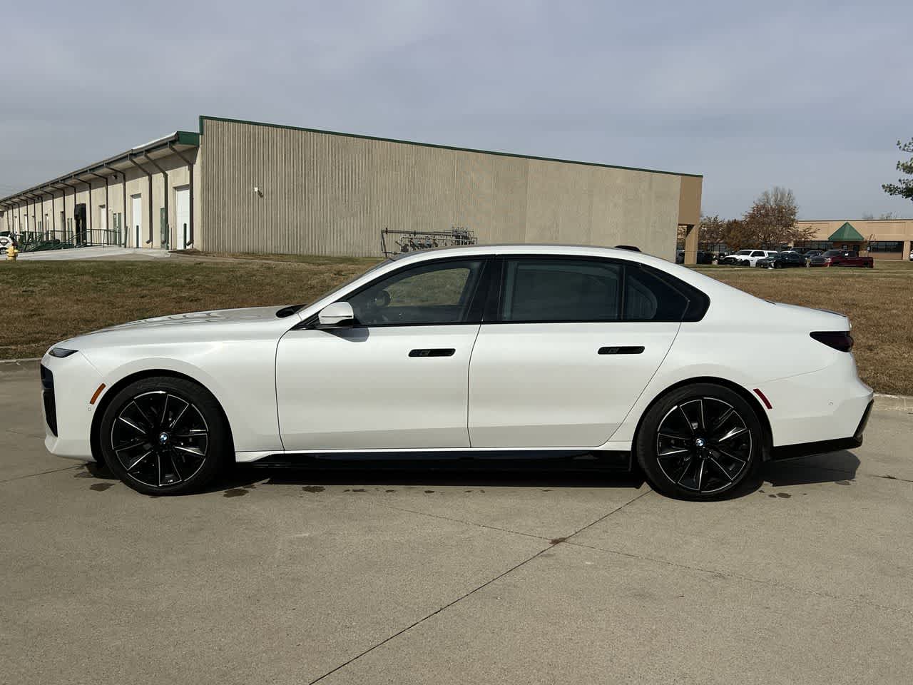 2024 BMW i7 xDrive60 3