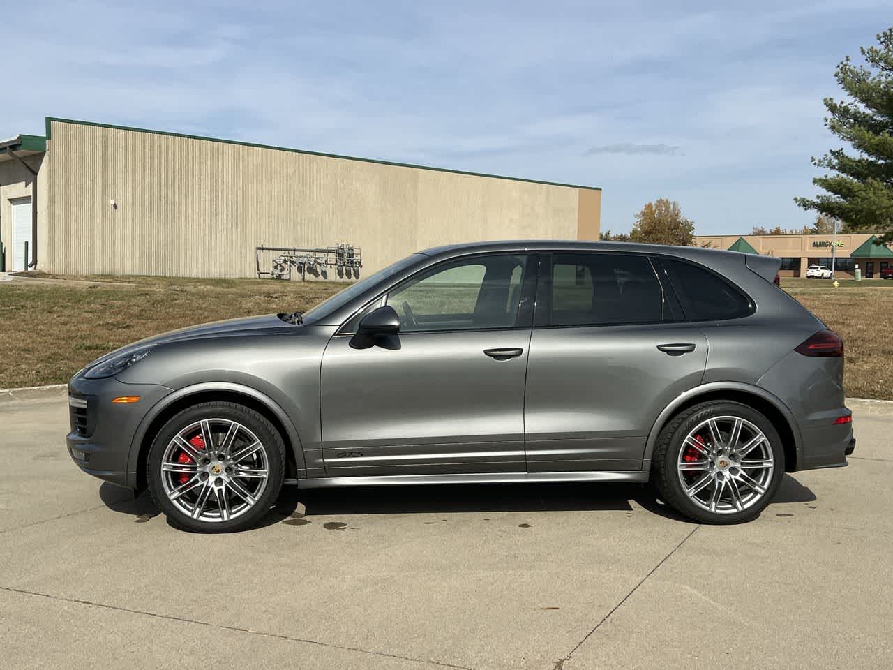 2016 Porsche Cayenne GTS 3