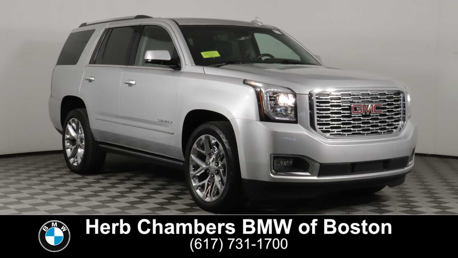 2019 GMC Yukon 4WD Denali's photo