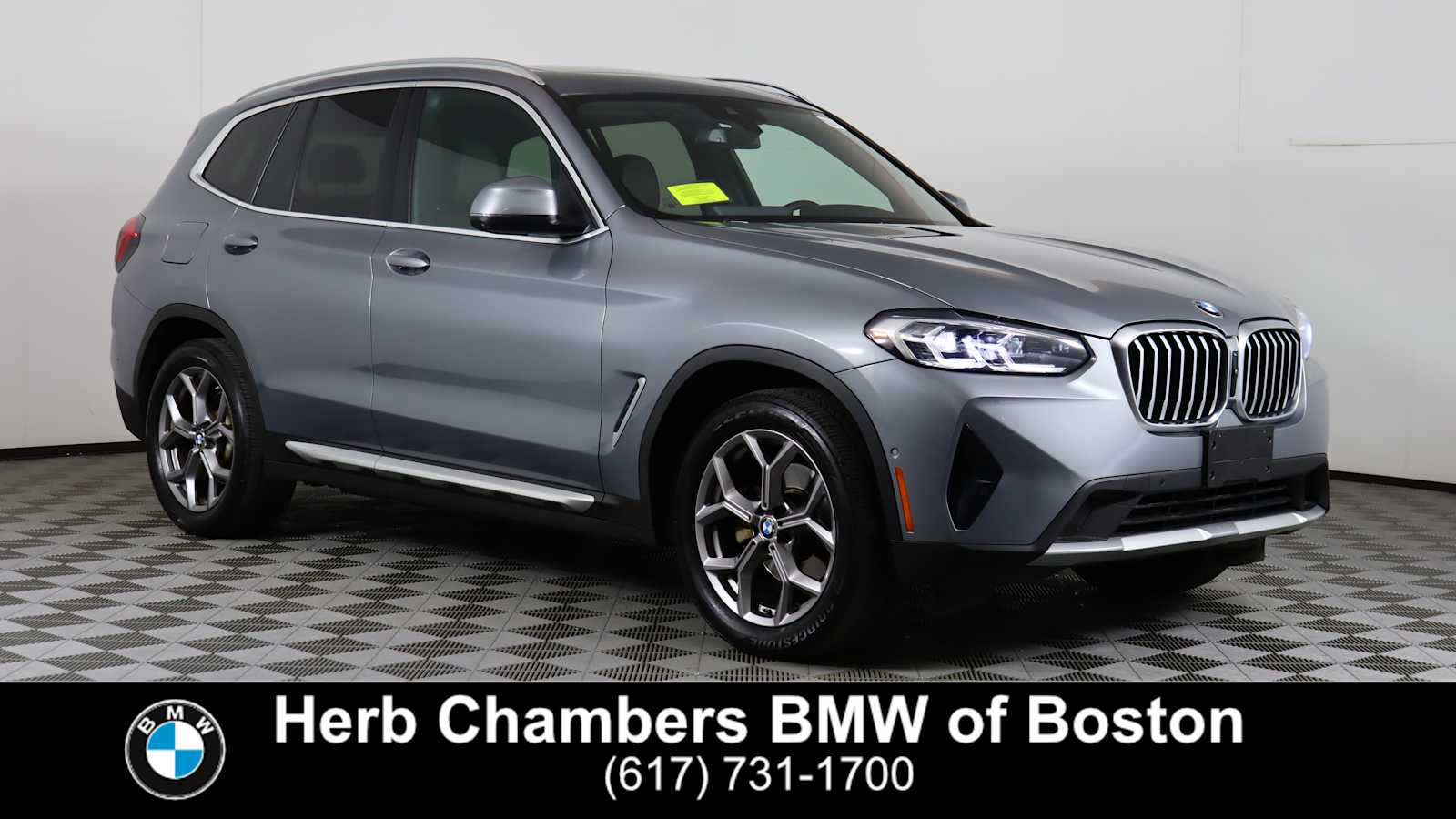 2023 BMW X3 30i's photo