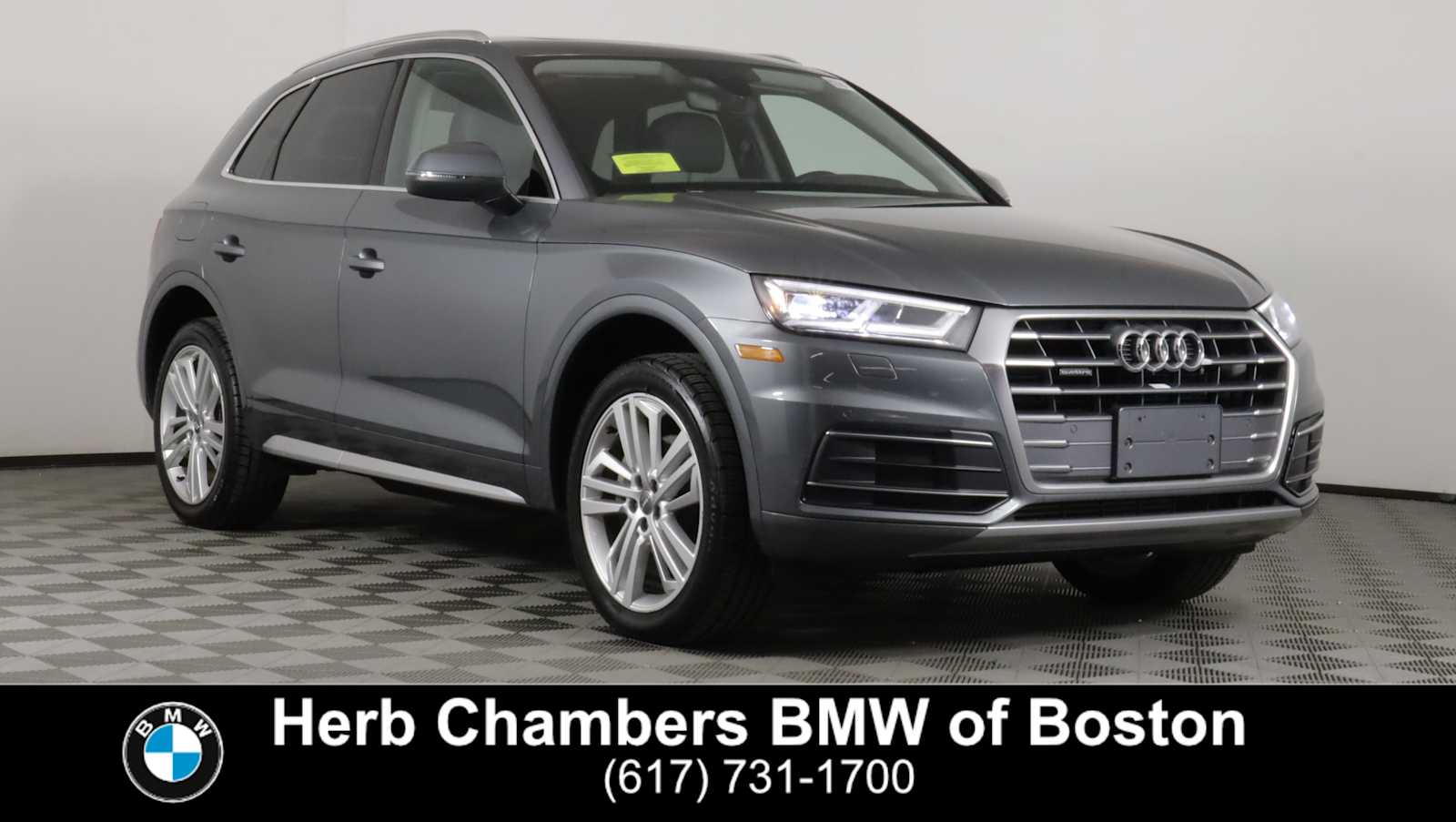 2018 Audi Q5 2.0T quattro S tronic Premium Plus's photo