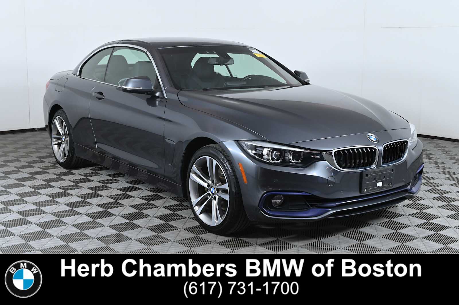 2018 BMW 4 Series 430i xDrive Convertible's photo