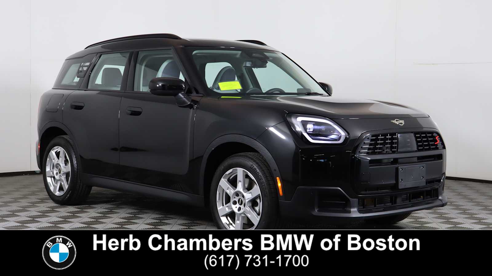 2025 MINI Countryman S's photo