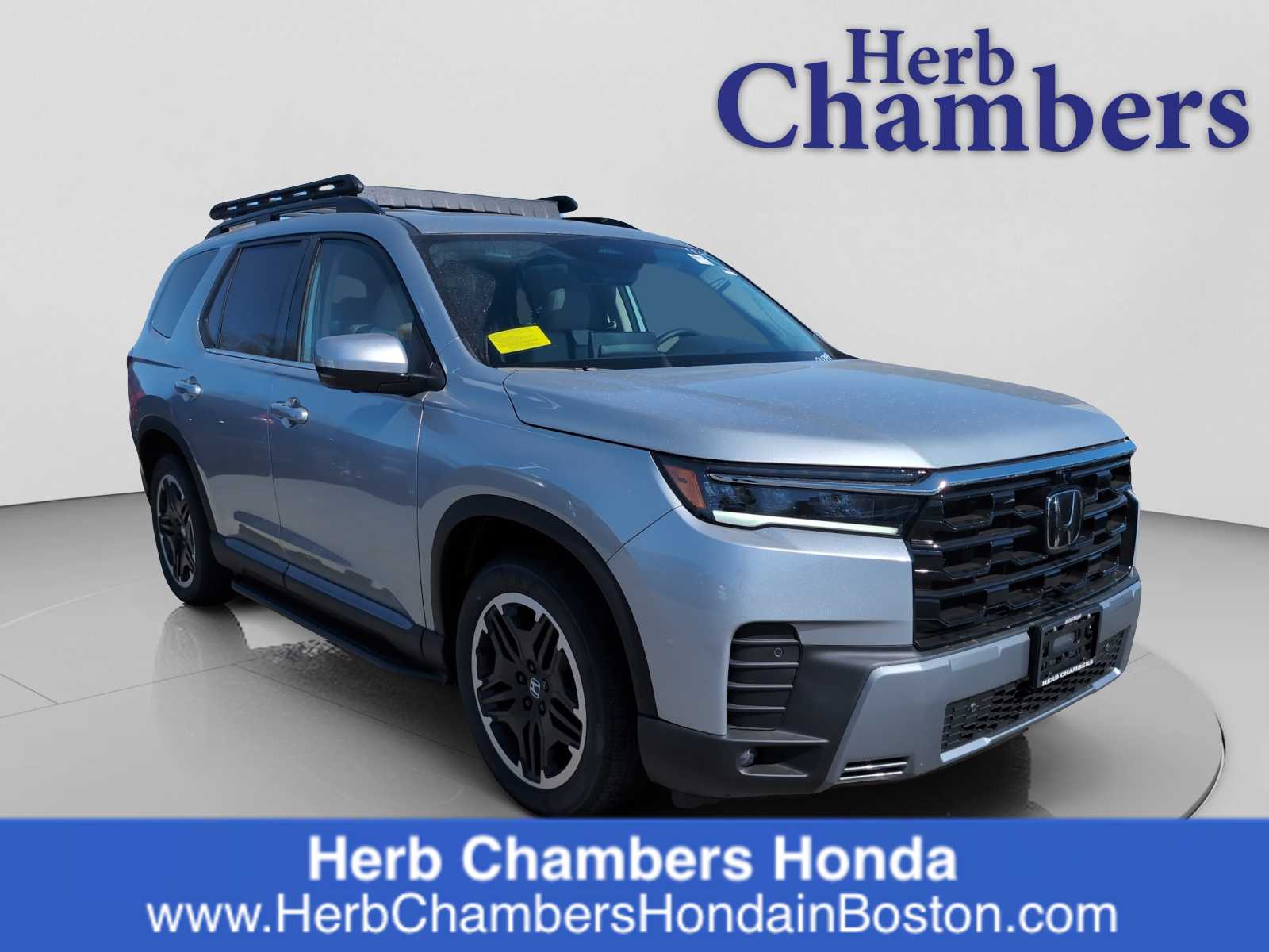 2026 Honda Pilot Touring AWD's photo