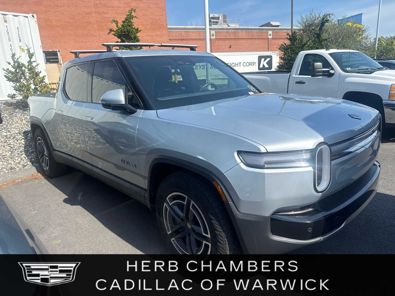 2025 Rivian R1T