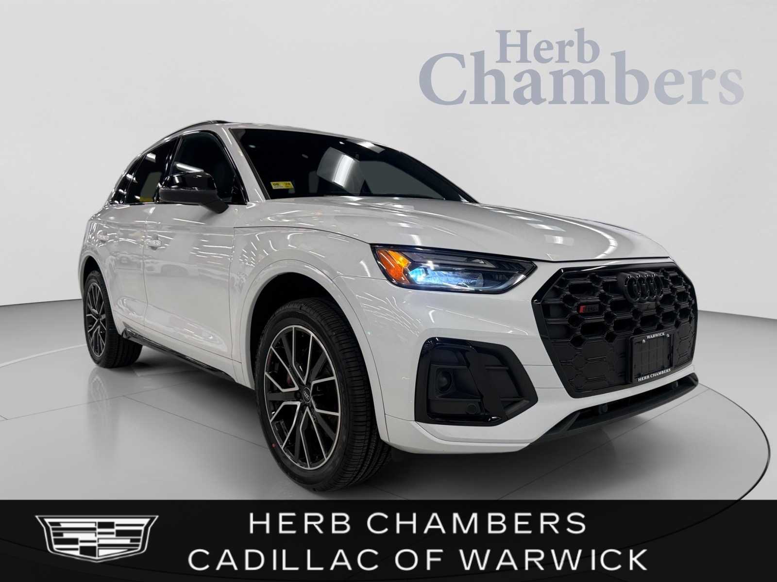 2023 Audi SQ5 Premium Plus