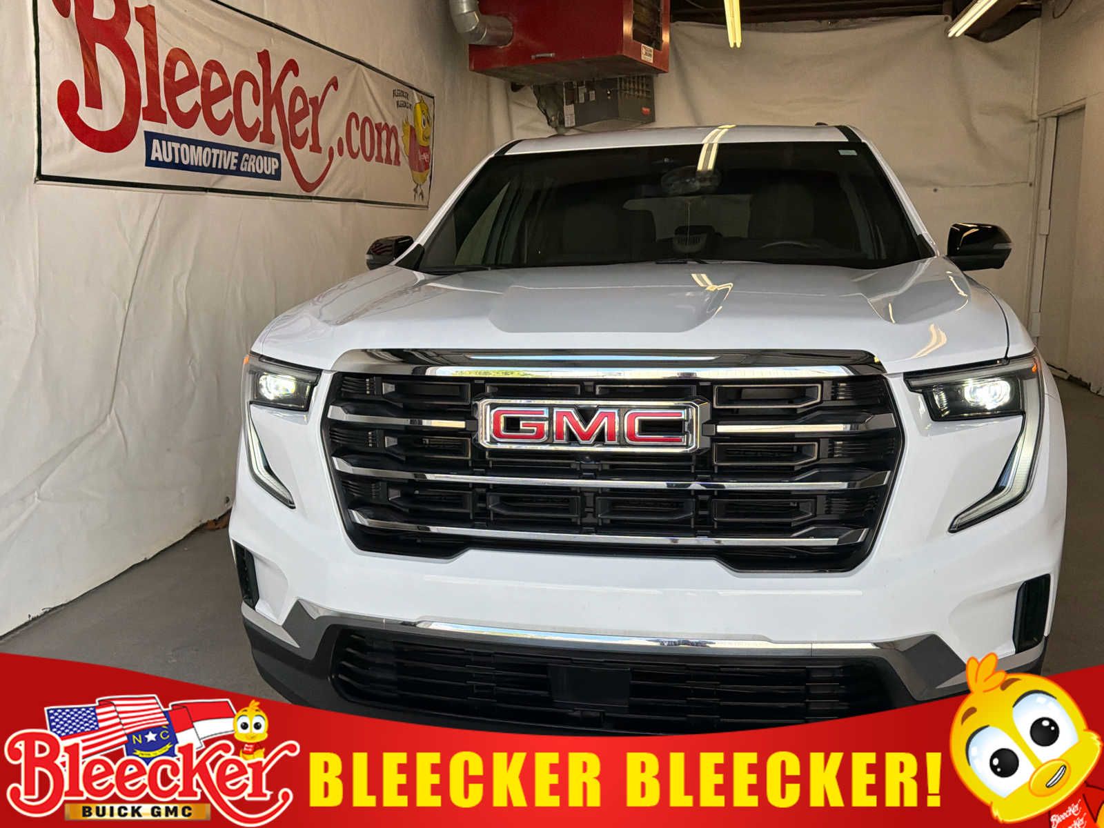 Summit White 2025 GMC Acadia Elevation FWD SUV / Crossover Front-Wheel Drive 8-Speed Automatic