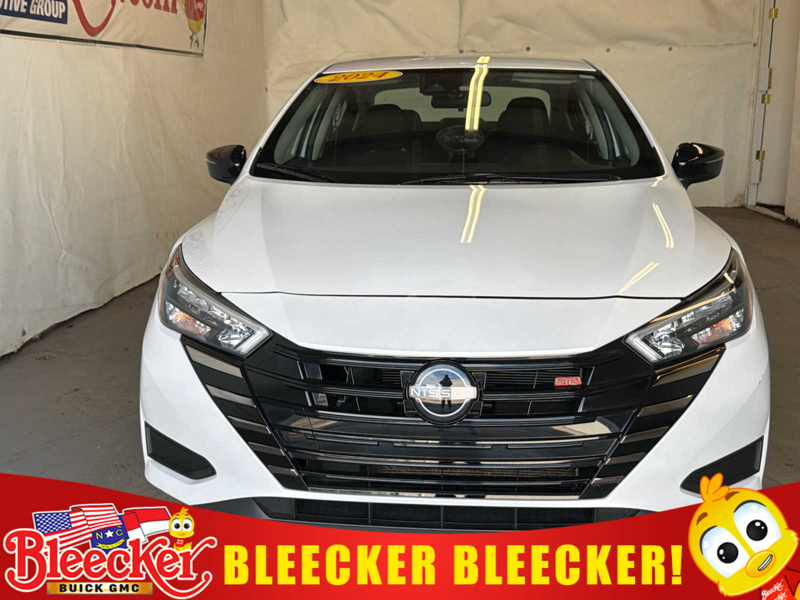 Aspen White Tricoat 2024 Nissan Versa Sedan Front-Wheel Drive Continuously Variable Transmission
