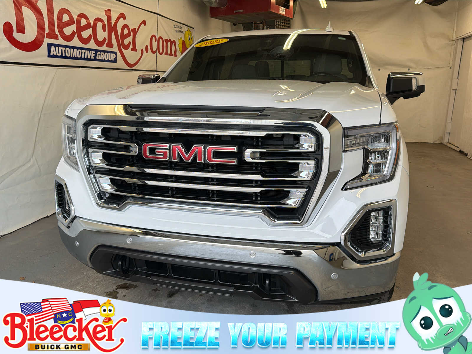 2022 GMC Sierra 1500 Limited SLT Crew Cab 4WD