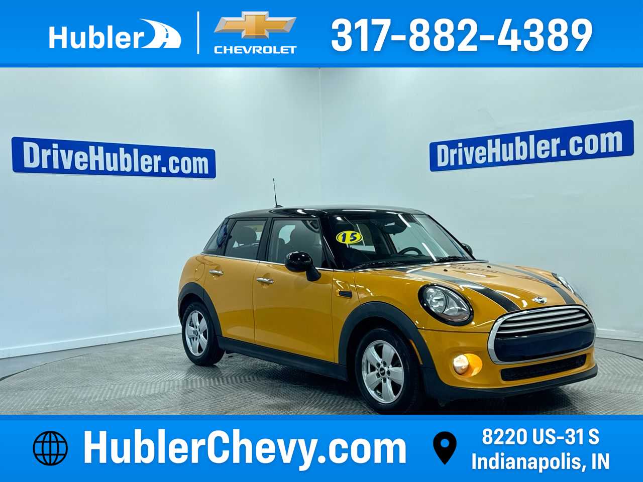 2015 MINI Cooper 4-Door Hatchback FWD