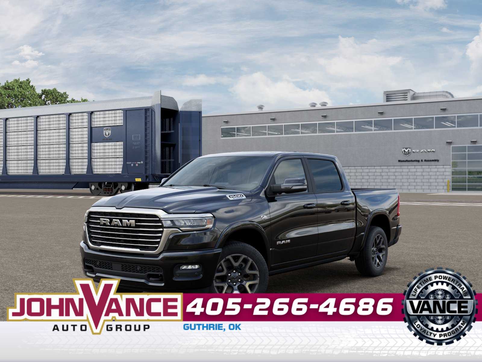 Diamond Black Crystal Pearlcoat 2026 RAM 1500 Laramie Crew Cab 4WD Pickup Truck Four-Wheel Drive 8-Speed Automatic