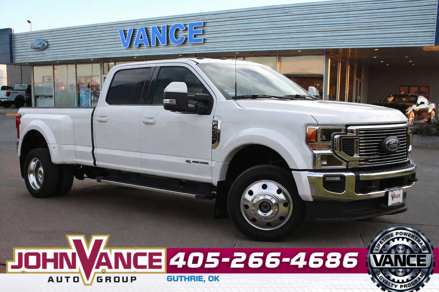 Oxford White 2021 Ford F-450 Super Duty Lariat Crew Cab LB DRW 4WD Pickup Truck Four-Wheel Drive Automatic