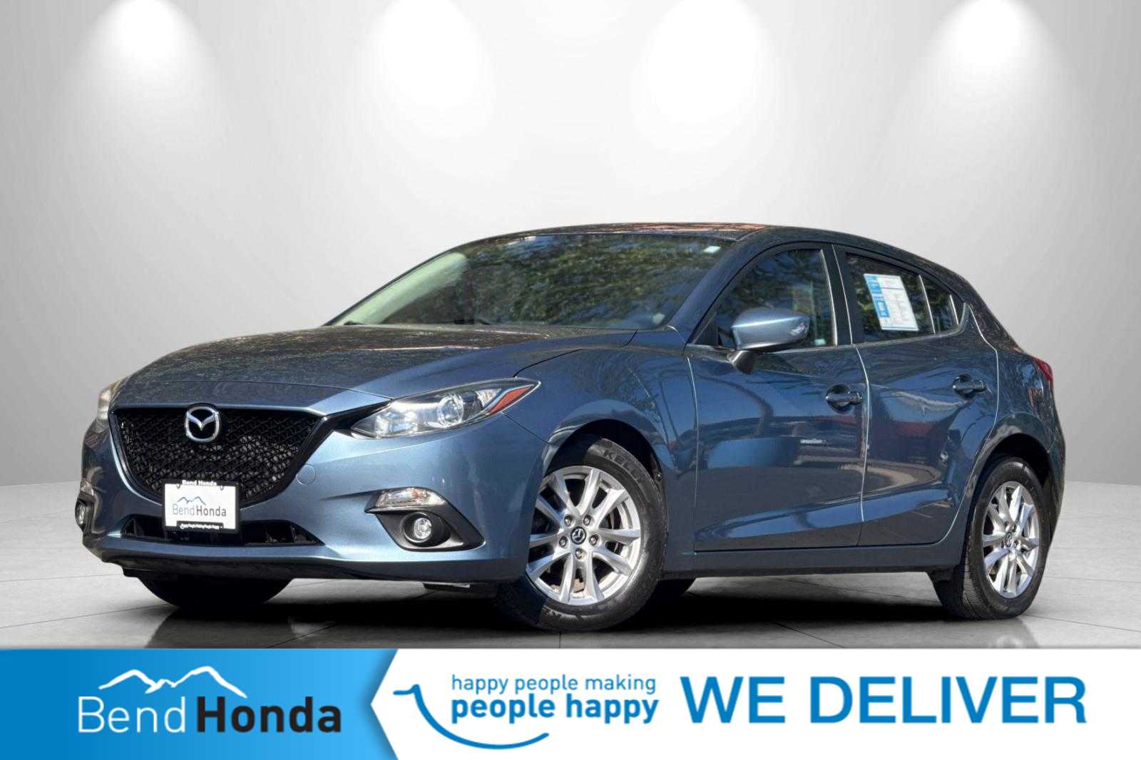  2015 Mazda MAZDA3 i Touring Hatchback   