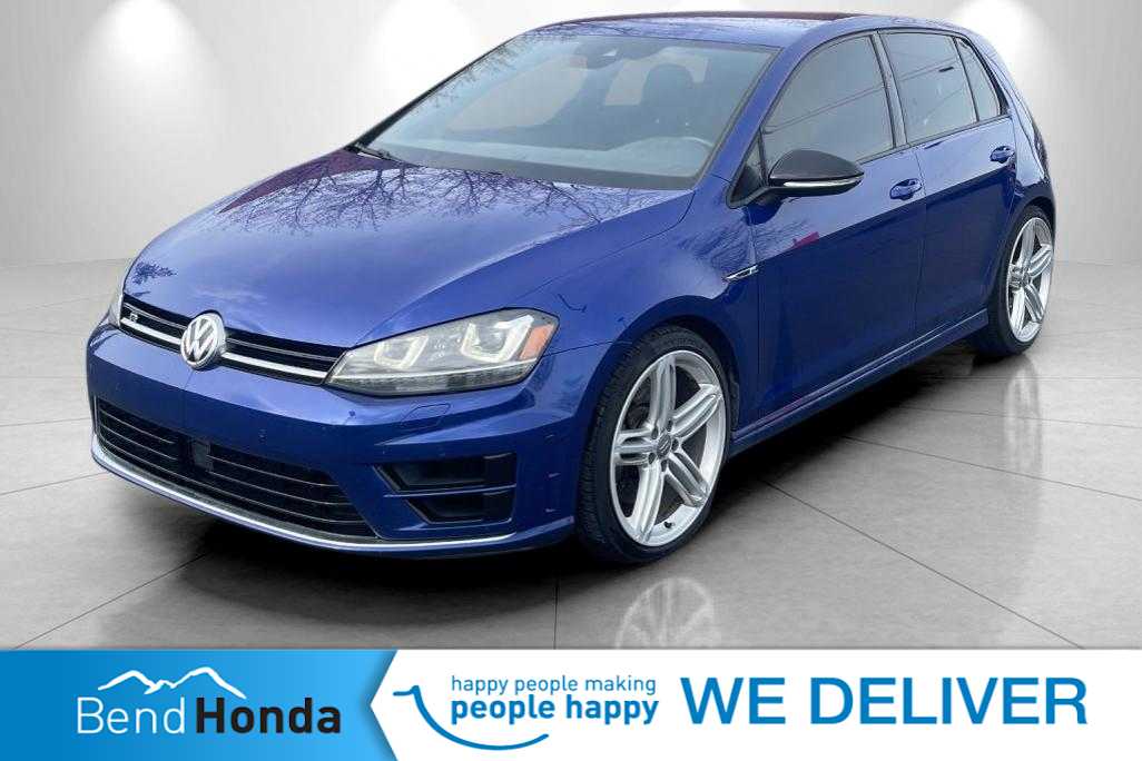 2017 Volkswagen Golf R 4-Door AWD with DCC and Navigation