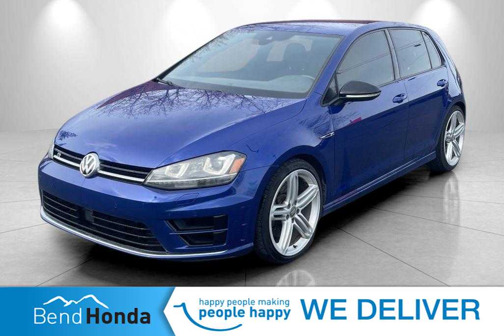 2017 Volkswagen Golf R 4-Door AWD with DCC and Navigation
