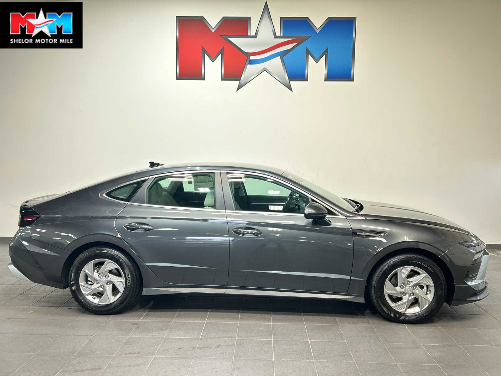 Portofino Gray 2026 Hyundai Sonata Sedan Front-Wheel Drive 8-Speed Automatic