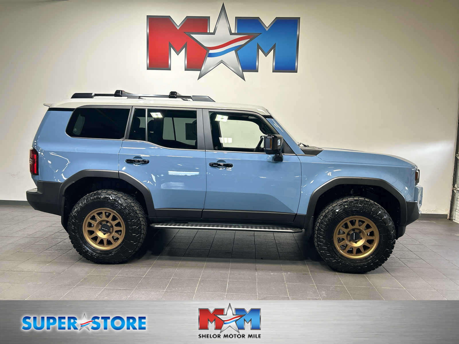 2025 Toyota Land Cruiser 4WD