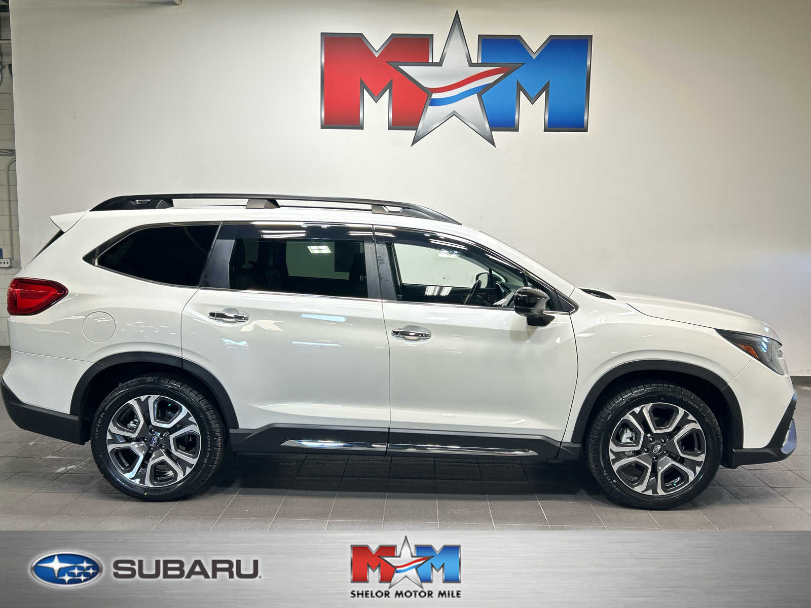  2024 Subaru Ascent Touring AWD   