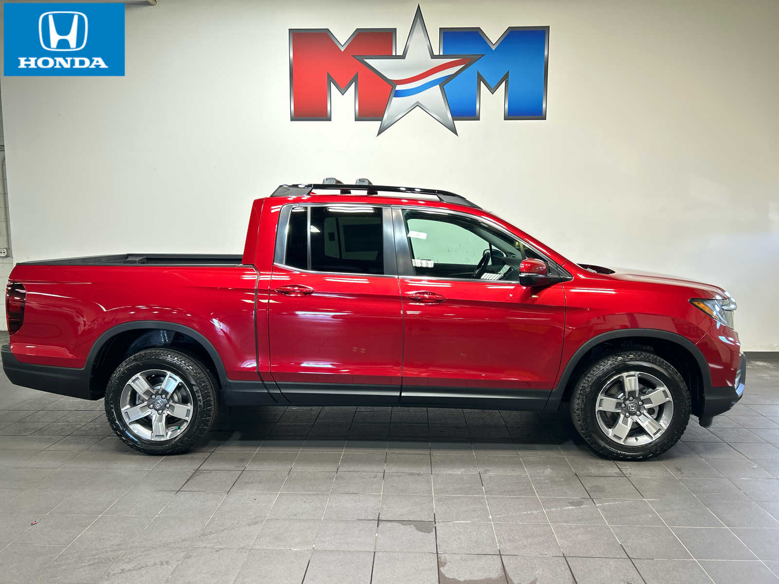 Radiant Red Metallic II 2026 Honda Ridgeline Pickup Truck All-Wheel Drive 9-Speed Automatic