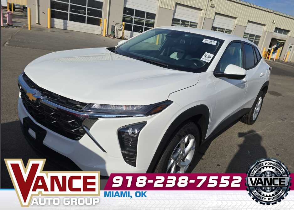 2025 Chevrolet Trax LS FWD