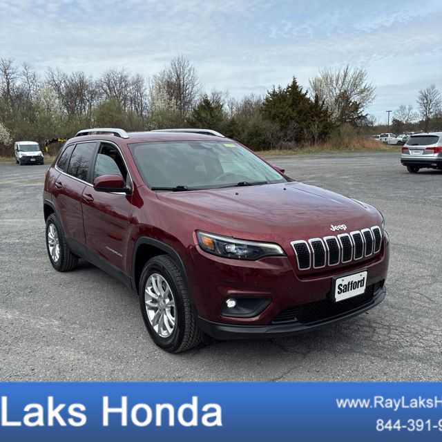 Velvet Red Pearlcoat 2019 Jeep Cherokee Latitude 4WD SUV / Crossover Four-Wheel Drive 9-Speed Automatic