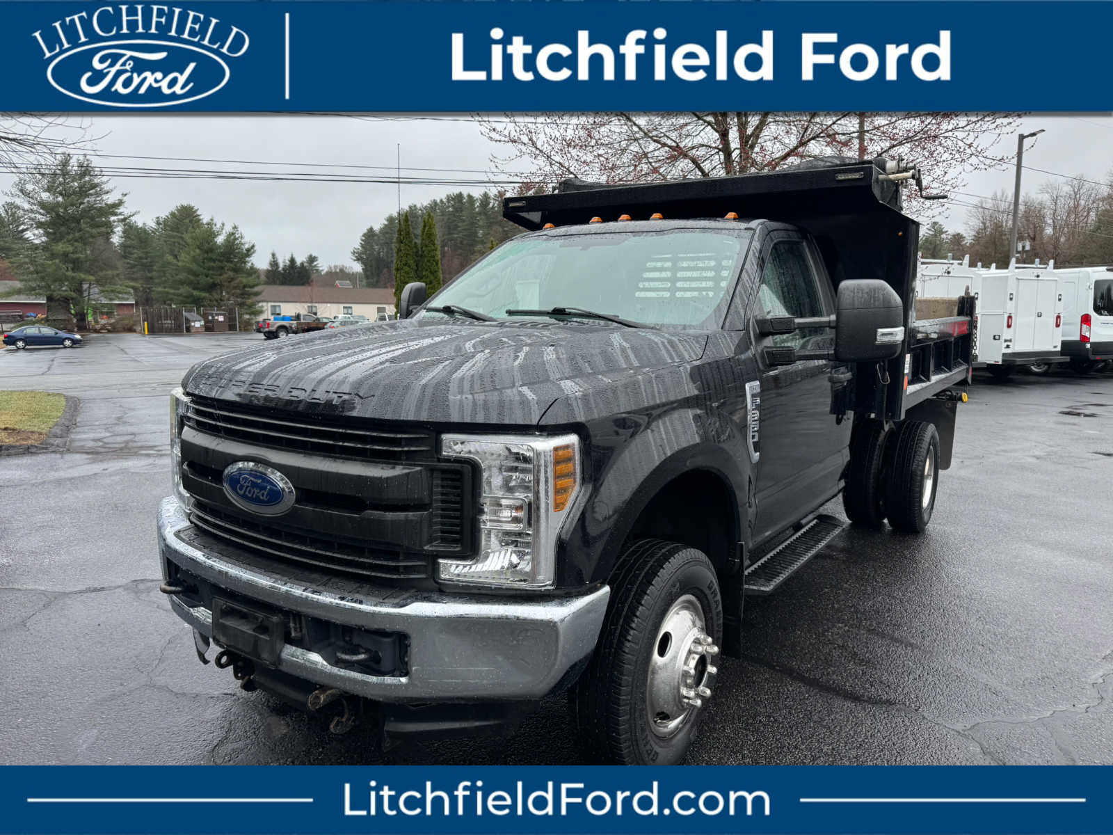 Agate Black Metallic 2019 Ford F-350 Super Duty Chassis XL DRW 4WD Pickup Truck Four-Wheel Drive 6-Speed Automatic