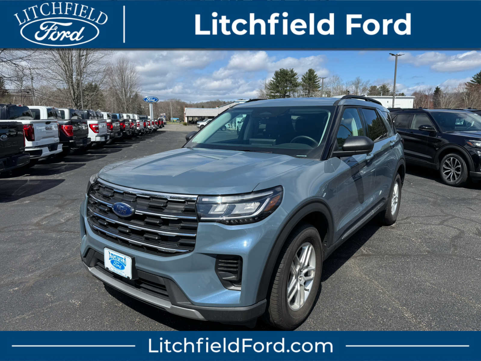 Vapor Blue 2025 Ford Explorer Active AWD SUV / Crossover All-Wheel Drive Automatic