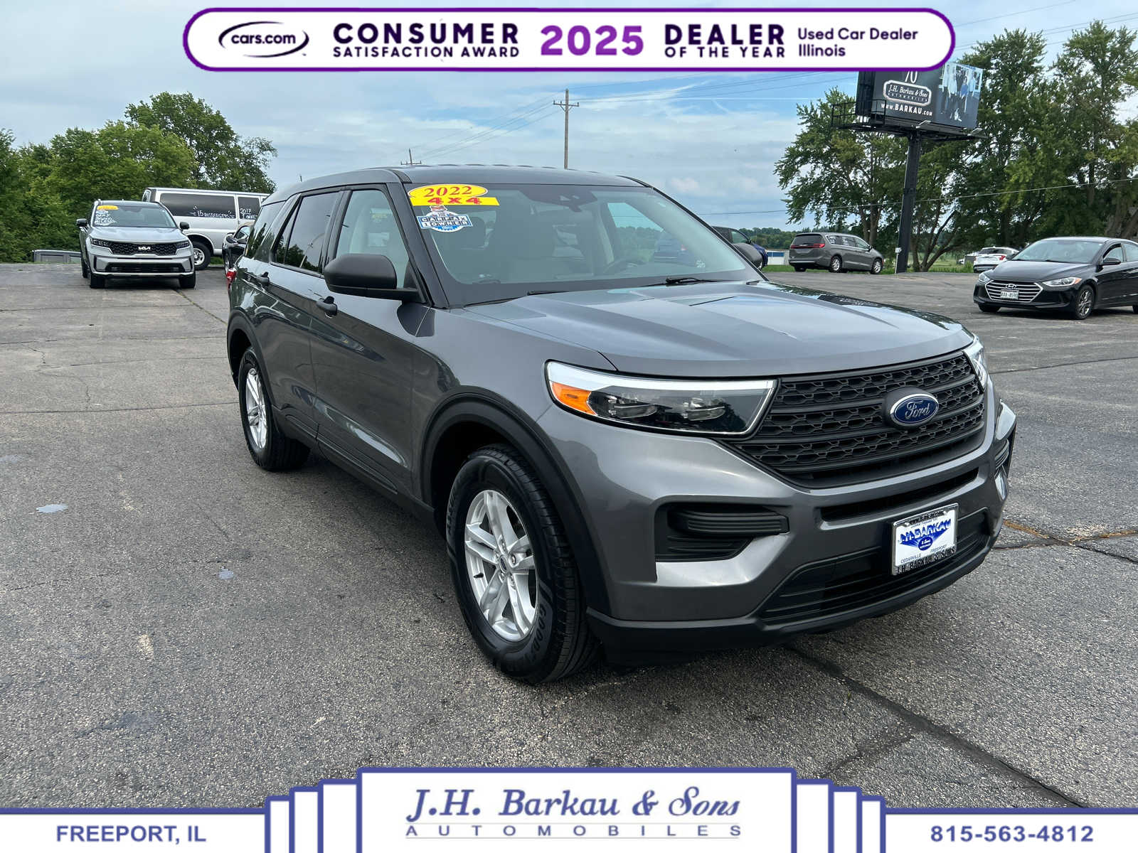 Carbonized Gray Metallic 2022 Ford Explorer SUV / Crossover All-Wheel Drive Automatic