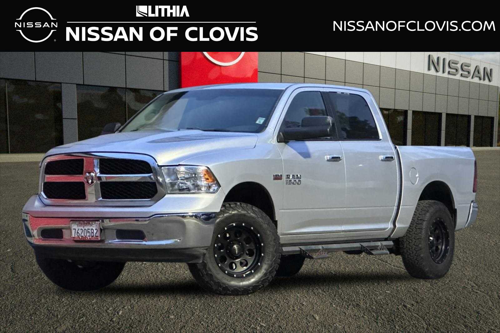 2017 RAM 1500 SLT