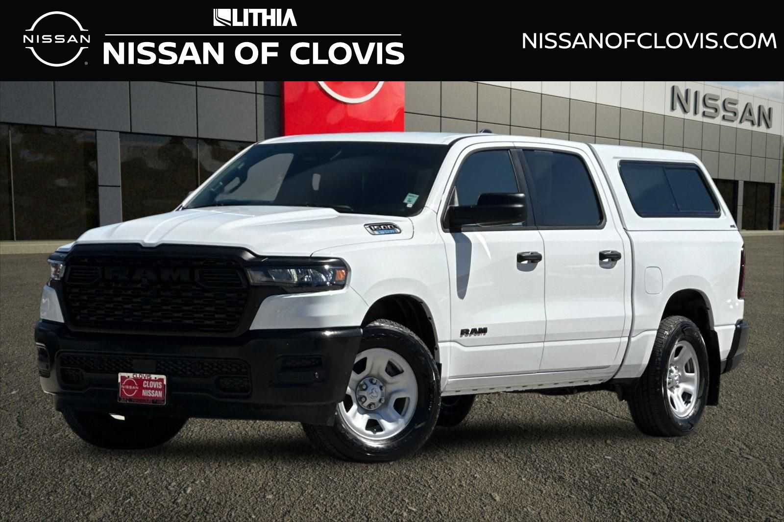 Bright White Clearcoat 2025 RAM 1500 Tradesman Crew Cab 4WD Pickup Truck Four-Wheel Drive 8-Speed Automatic